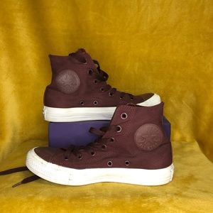 Wine Converse